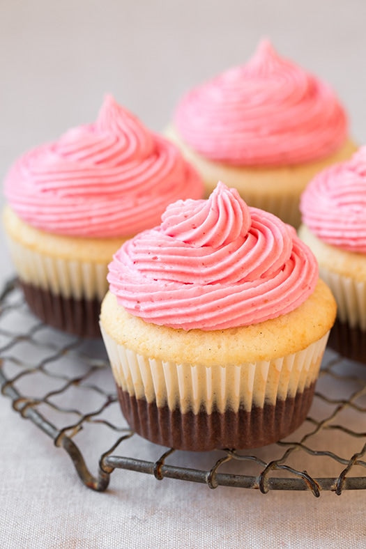 neopolitan cupcakes