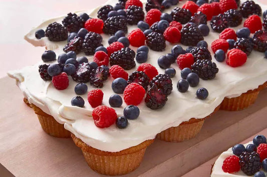 Pull-Apart Vanilla-Wafer Cupcake Cake With Berries